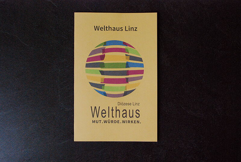 Welthaus Folder